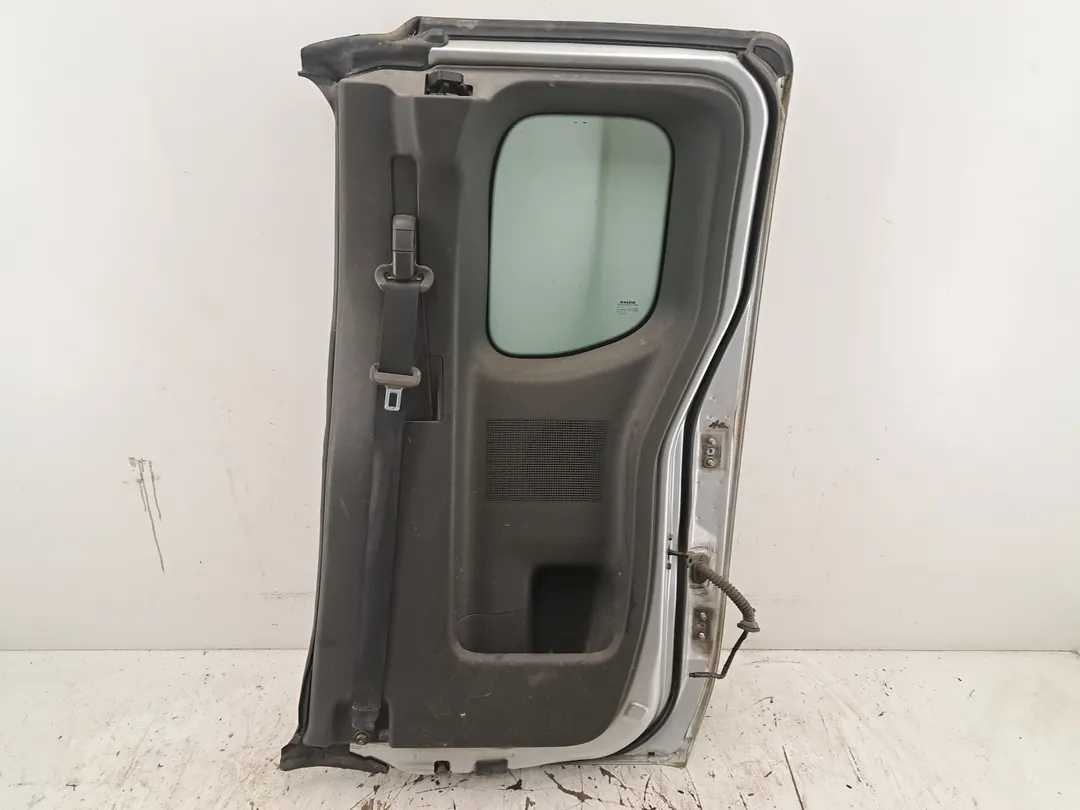 Porta posteriore destro