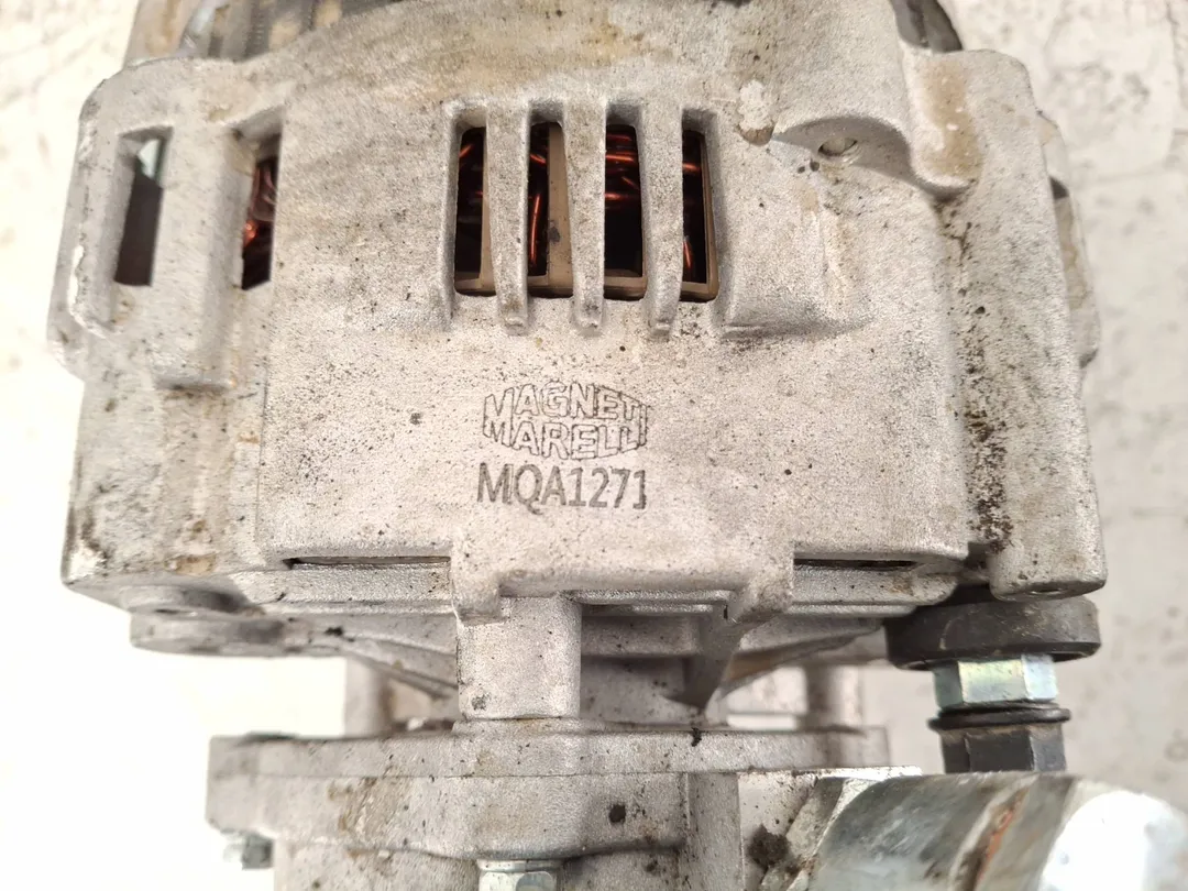 Alternatore Alternatore