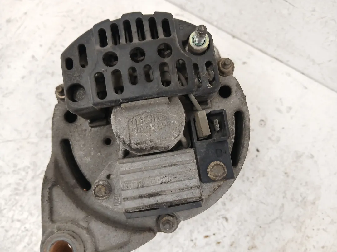 Alternatore Alternatore