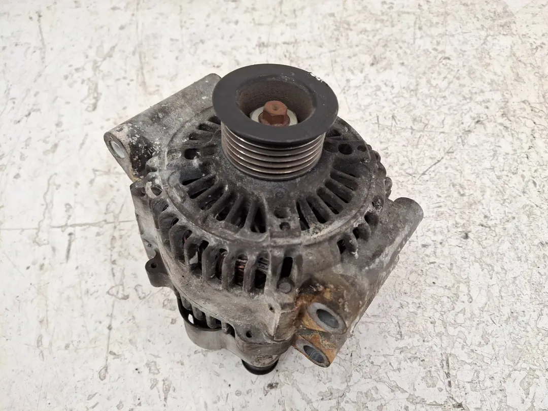 Alternatore Alternatore