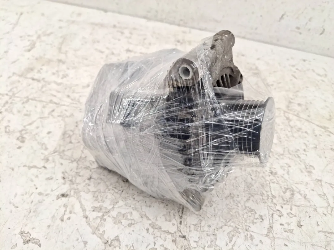 Alternatore Alternatore