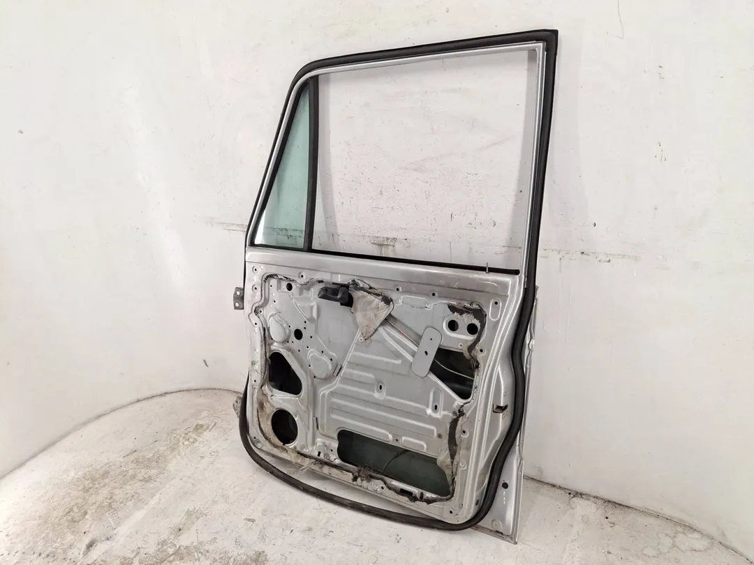 Porta anteriore destro Porta anteriore destro