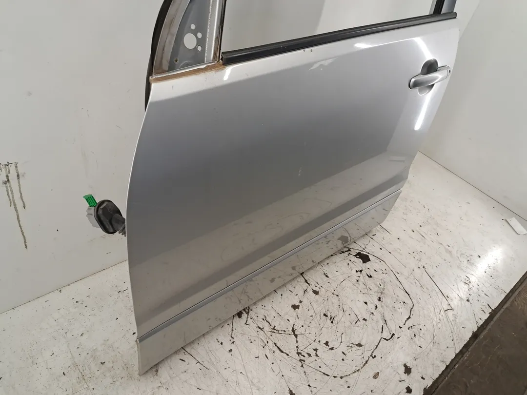 Porta anteriore sinistro Porta anteriore sinistro