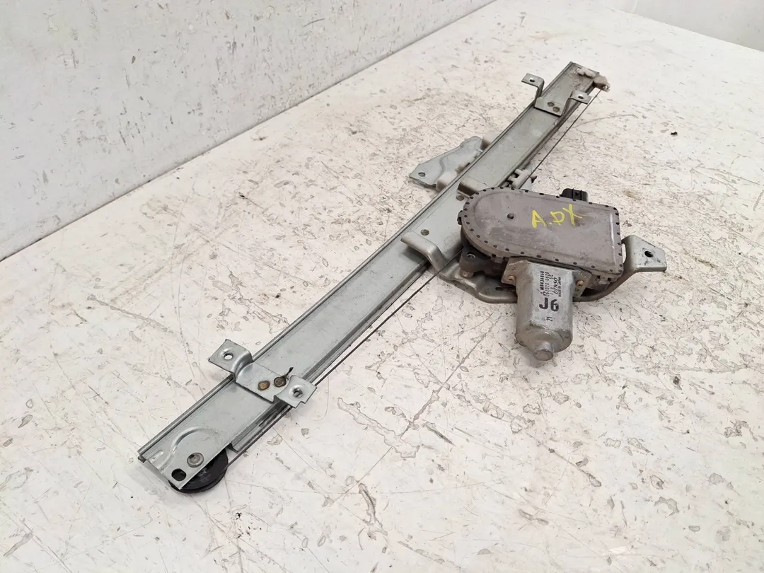 Motorino alzacristallo porta anteriore destro Motorino alzacristallo porta anteriore destro