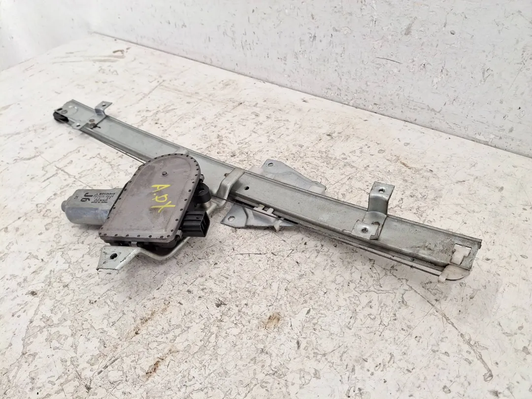 Motorino alzacristallo porta anteriore destro Motorino alzacristallo porta anteriore destro