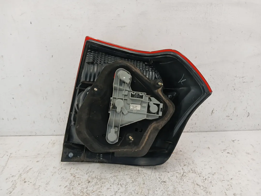 Fanale faro posteriore destro