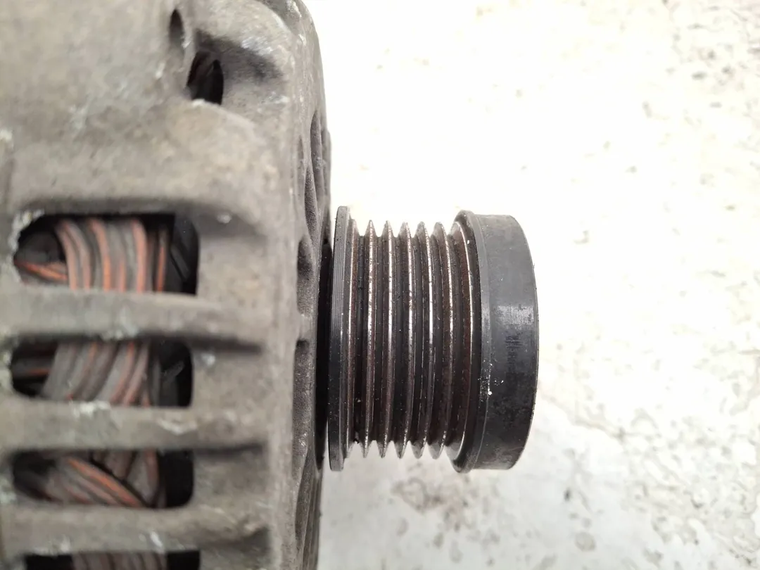 Alternatore Alternatore
