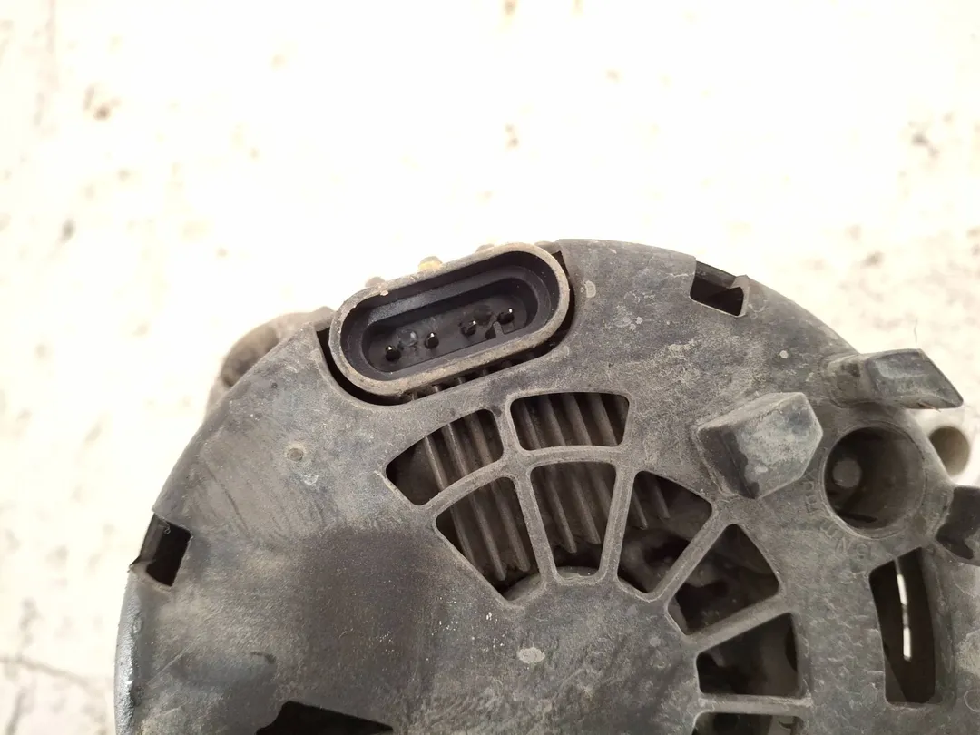 Alternatore Alternatore