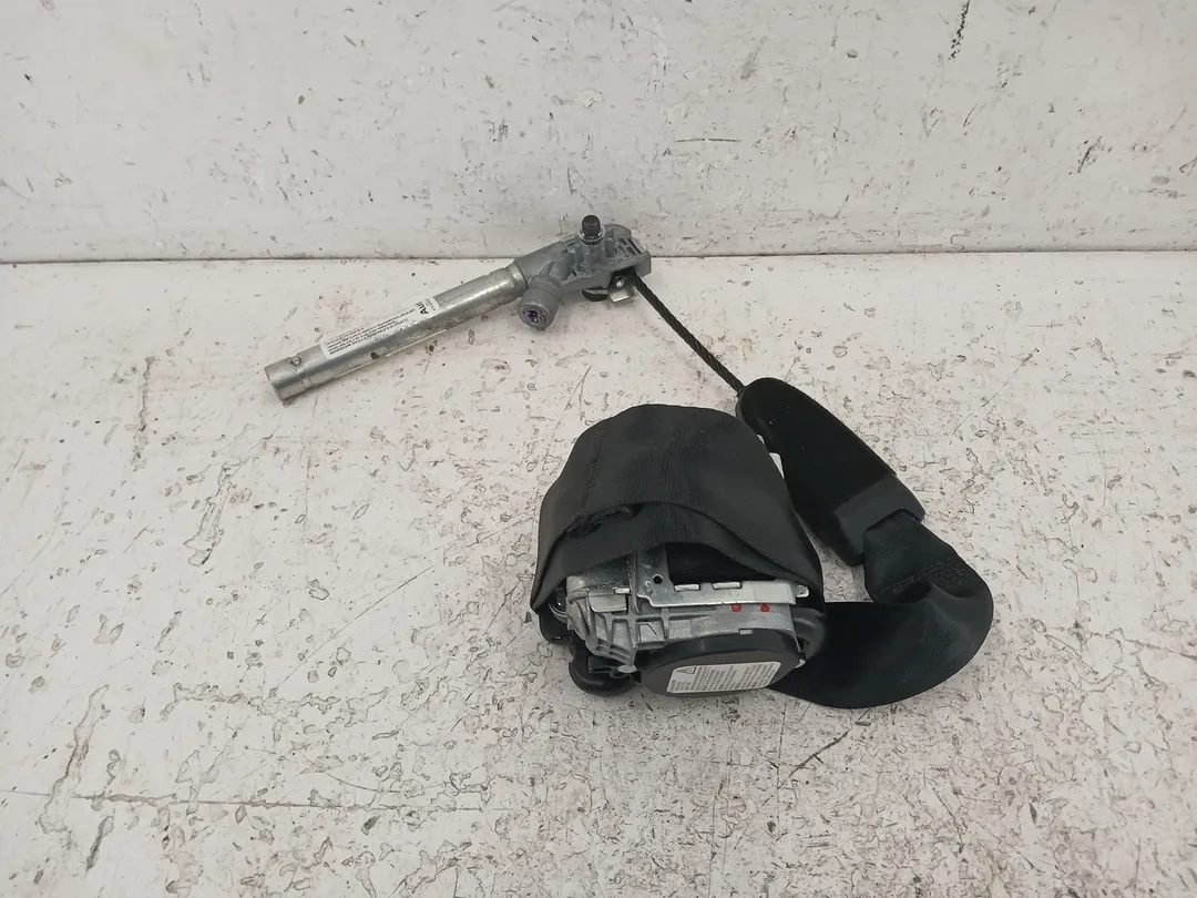 Cintura di sicurezza anteriore destro Cintura di sicurezza anteriore destro