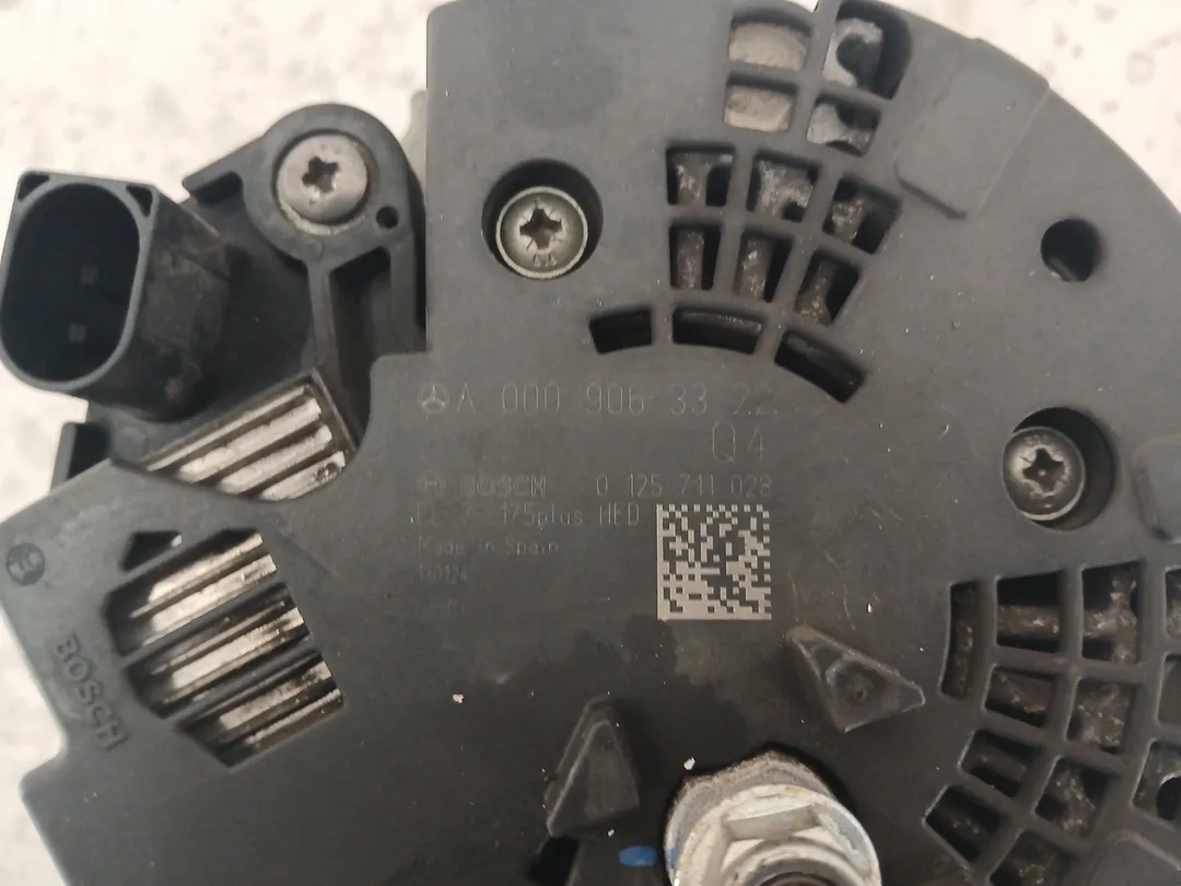 Alternatore Alternatore