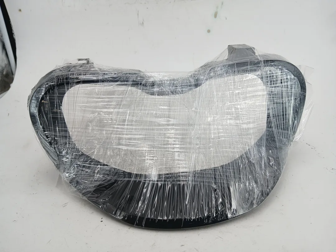 Cornice portastrumenti Cornice portastrumenti