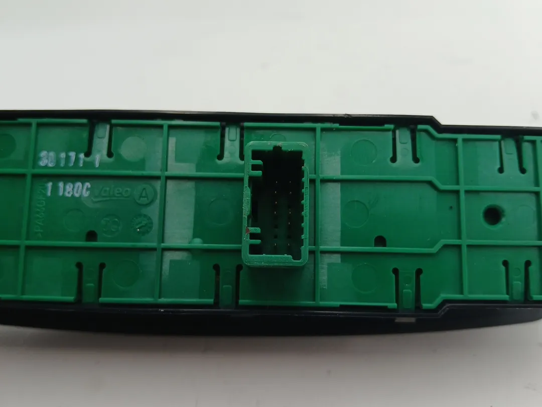 Interruttore alzacristalli porta anteriore Interruttore alzacristalli porta anteriore
