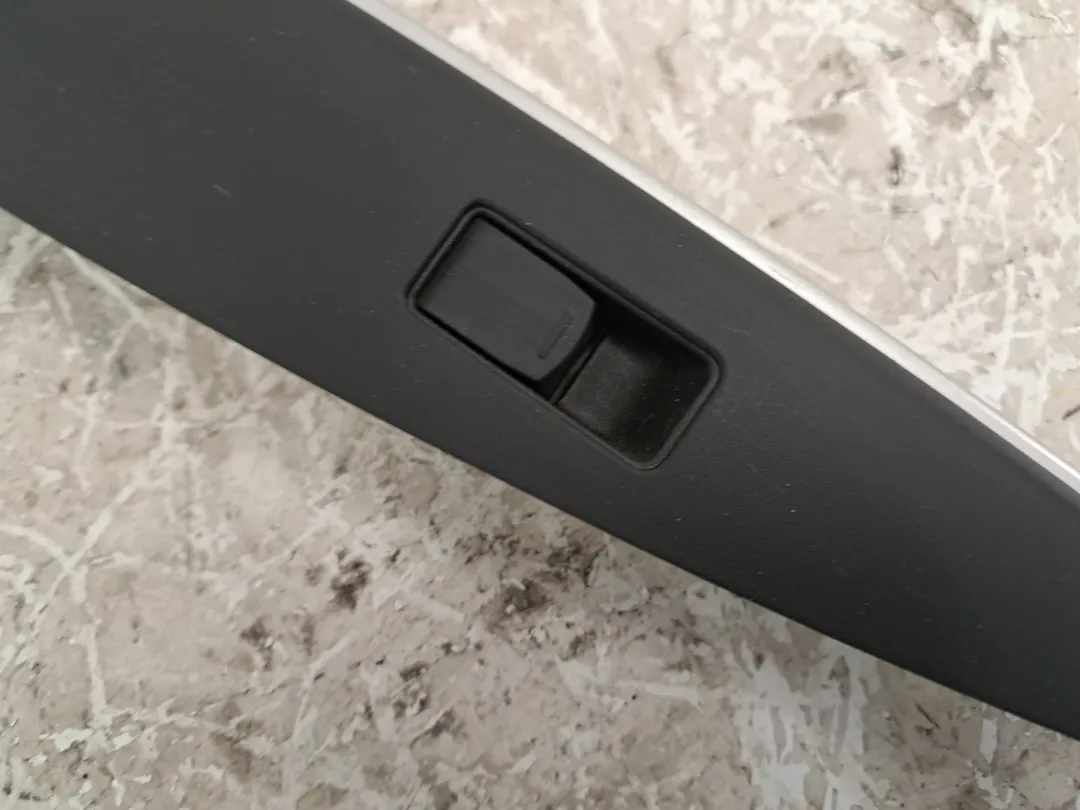 Interruttore alzacristalli porta anteriore Interruttore alzacristalli porta anteriore