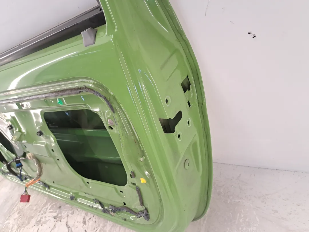 Porta anteriore destro Porta anteriore destro