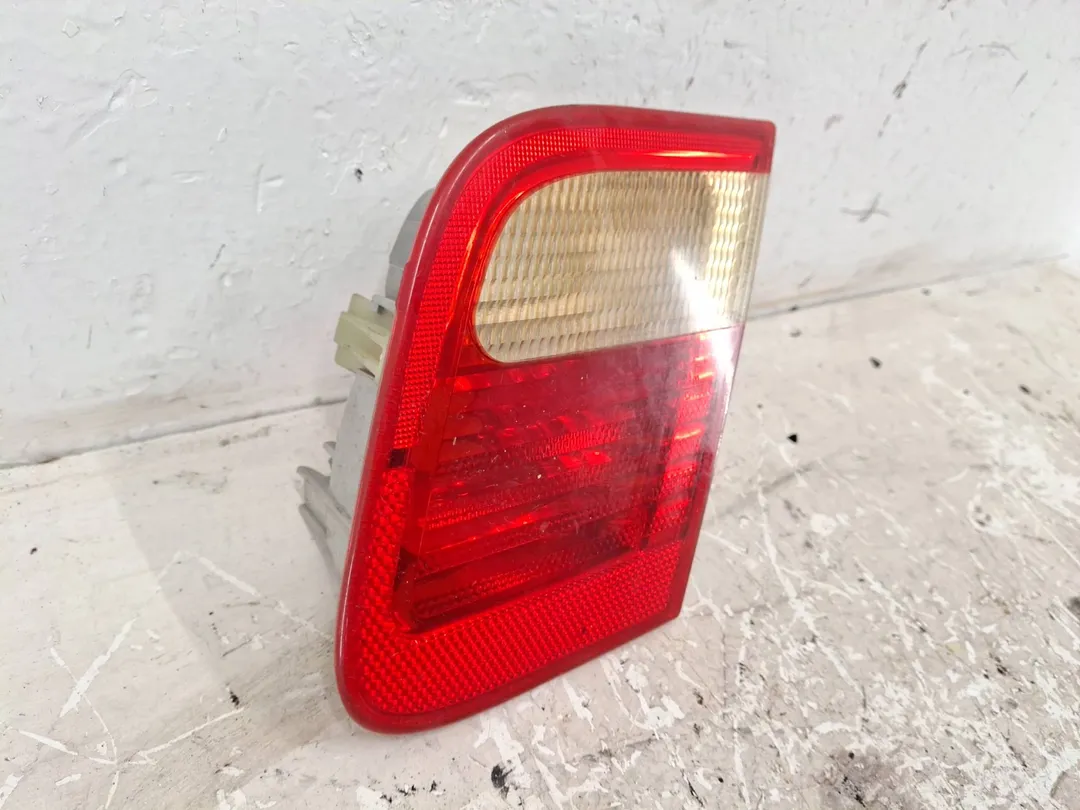 Fanale faro posteriore interno destro