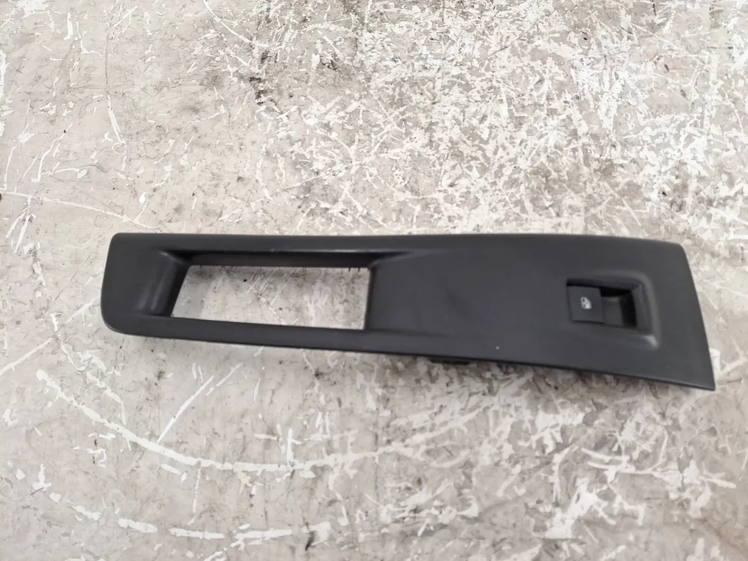 Interruttore alzacristalli porta anteriore Interruttore alzacristalli porta anteriore