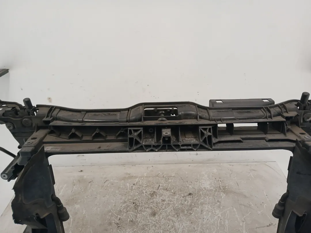 Rivestimento anteriore interno Rivestimento anteriore interno