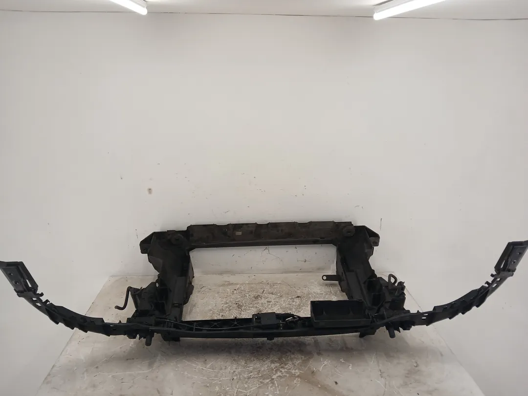Rivestimento anteriore interno Rivestimento anteriore interno