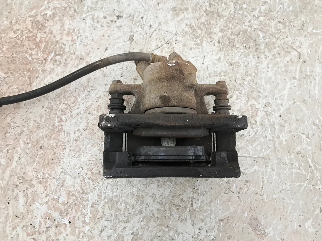 Pinza freno anteriore sinistro Pinza freno anteriore sinistro