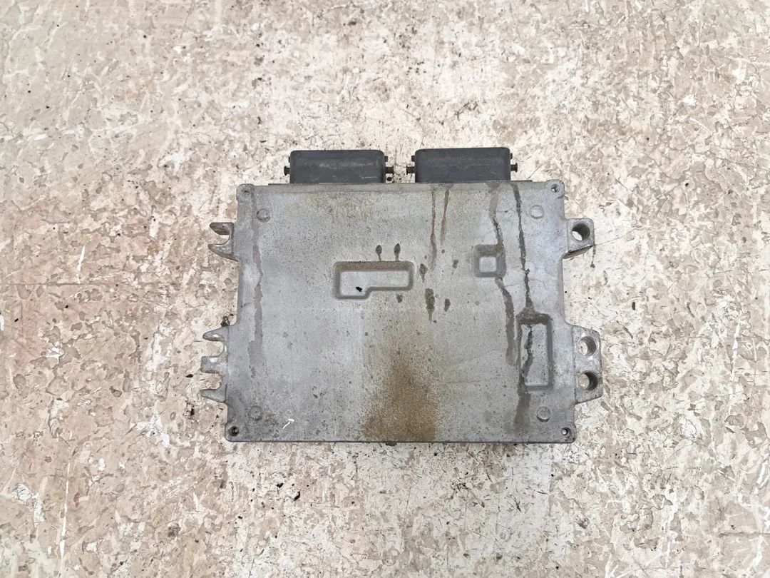 Centralina iniezione motore ECU Centralina iniezione motore ECU