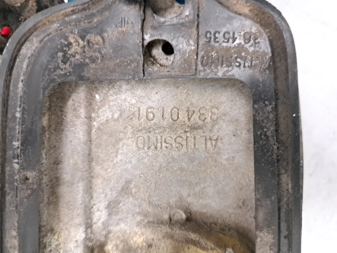 Fanale faro posteriore sinistro