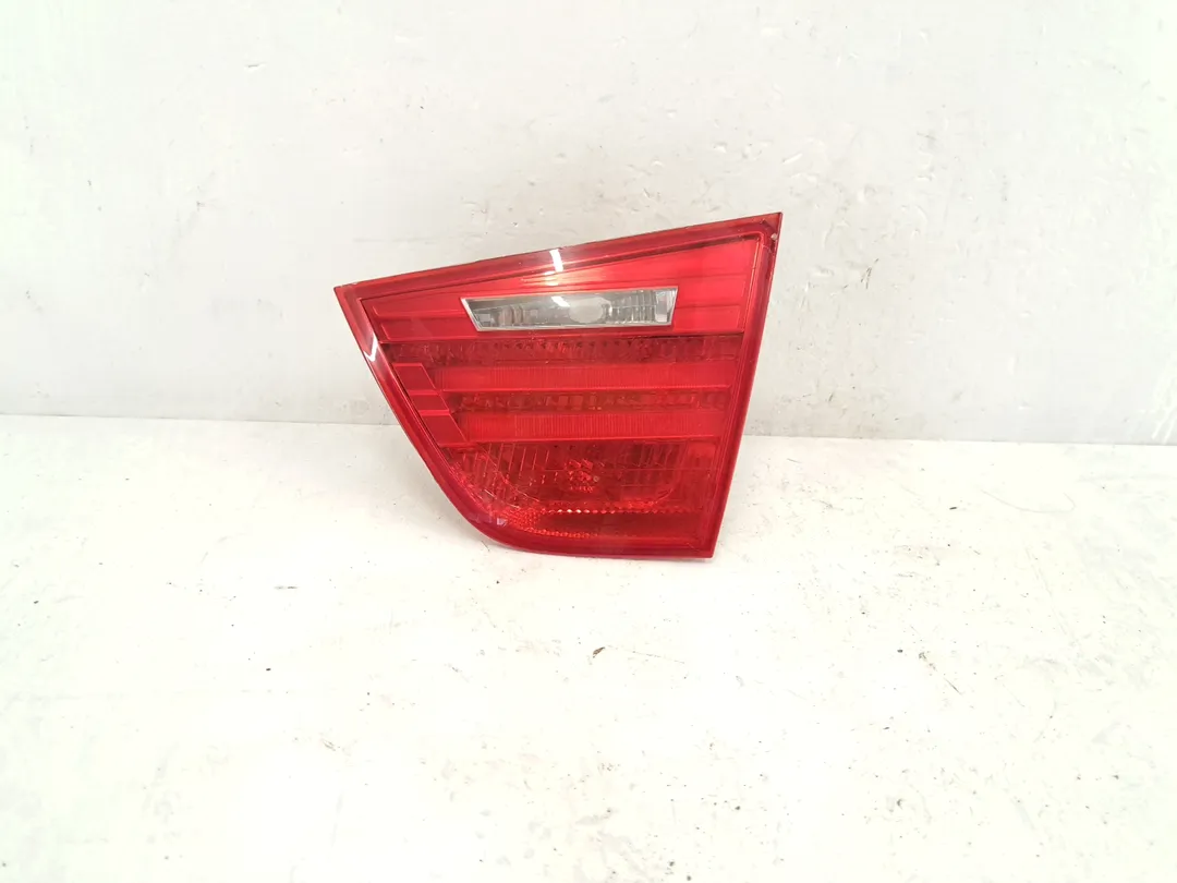 Fanale faro posteriore interno destro