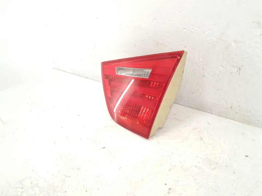 Fanale faro posteriore interno destro