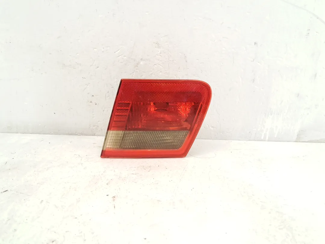 Fanale faro posteriore interno destro Fanale faro posteriore interno destro