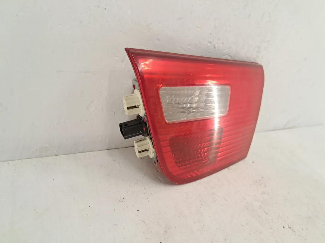 Fanale faro posteriore interno destro