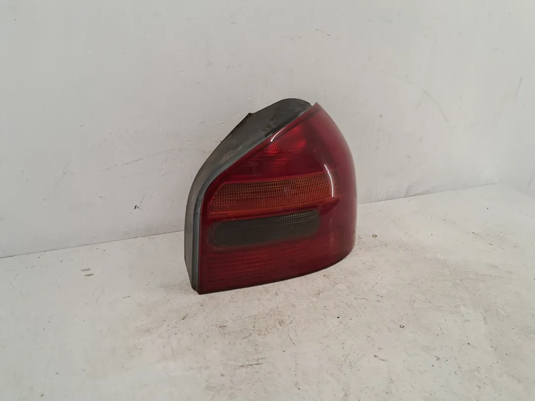 Fanale faro posteriore destro