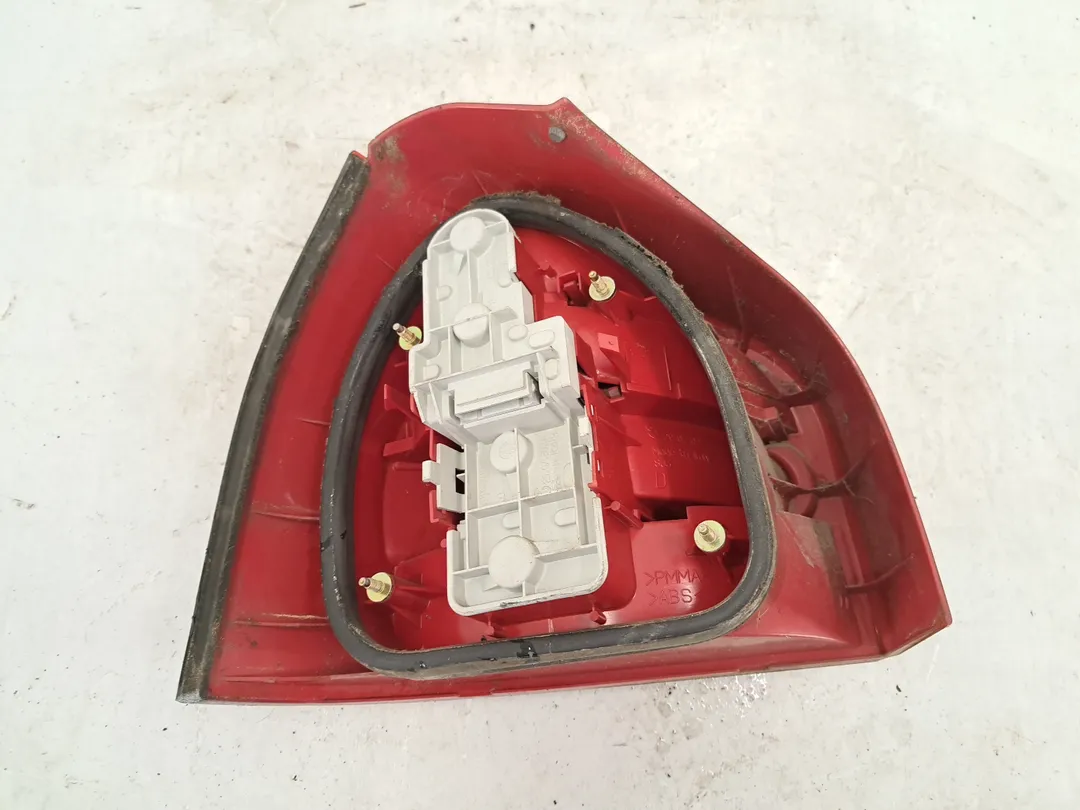 Fanale faro posteriore destro