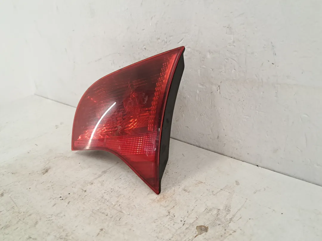 Fanale faro posteriore interno destro