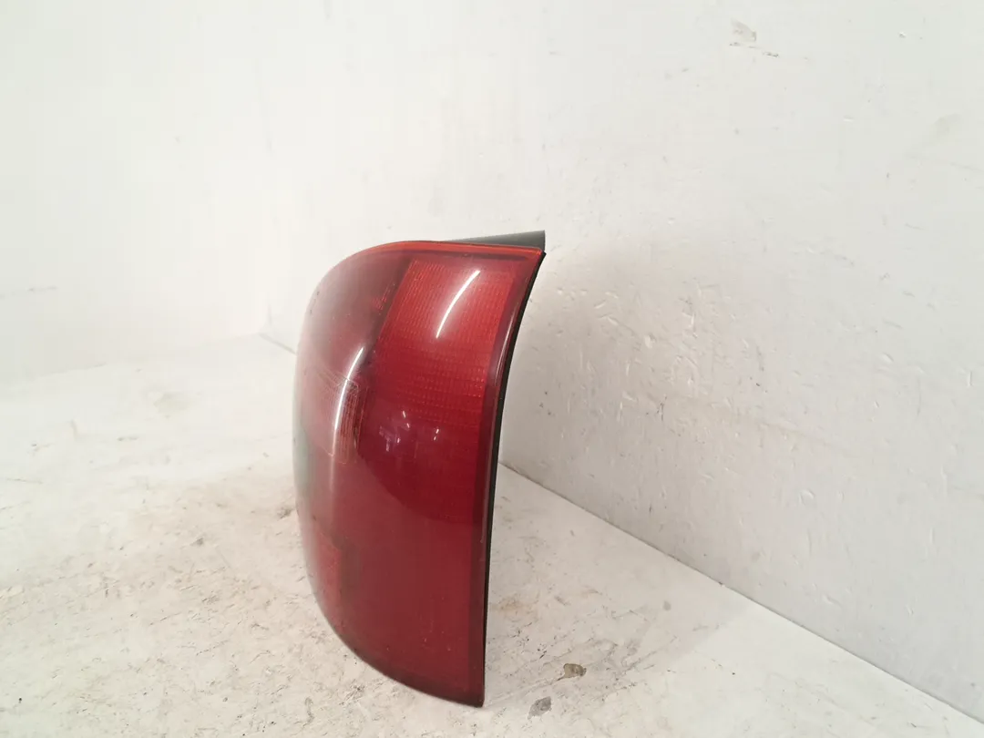 Fanale faro posteriore destro