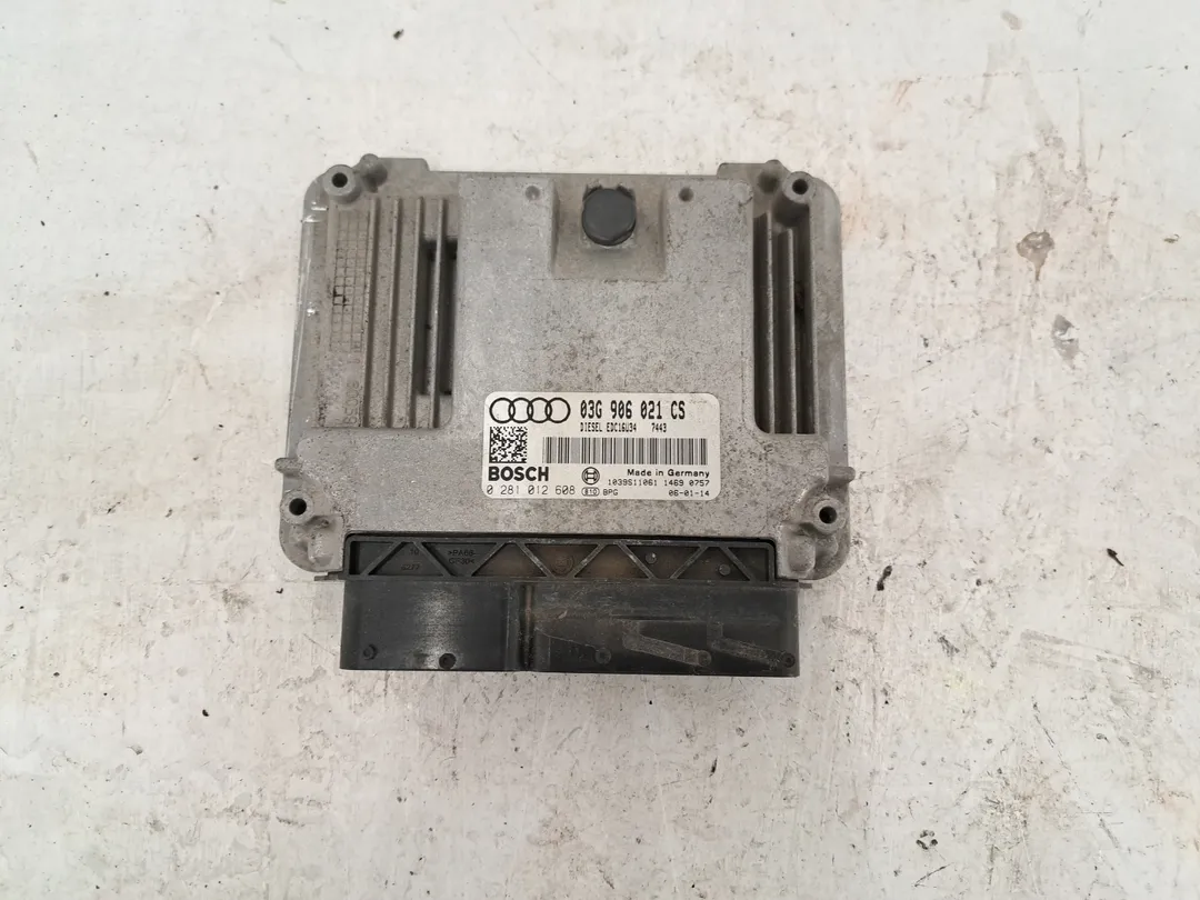 Centralina iniezione motore ECU Centralina iniezione motore ECU