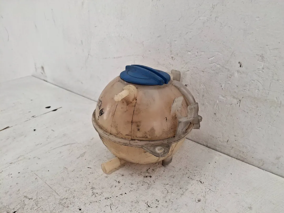 Vaschetta compensazione radiatore