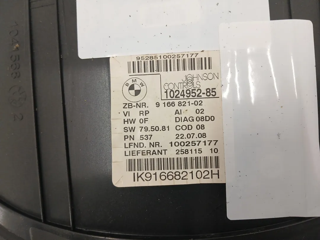 Quadro strumenti contachilometri Quadro strumenti contachilometri