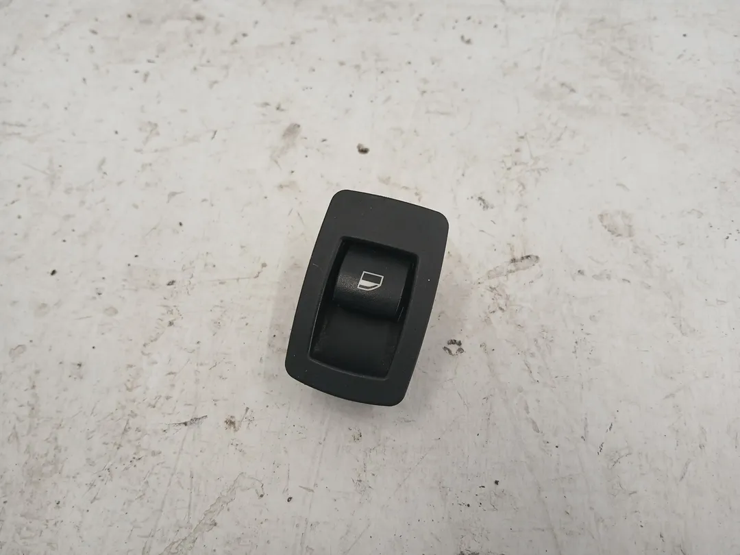 Interruttore alzacristalli porta anteriore sinistro Interruttore alzacristalli porta anteriore sinistro