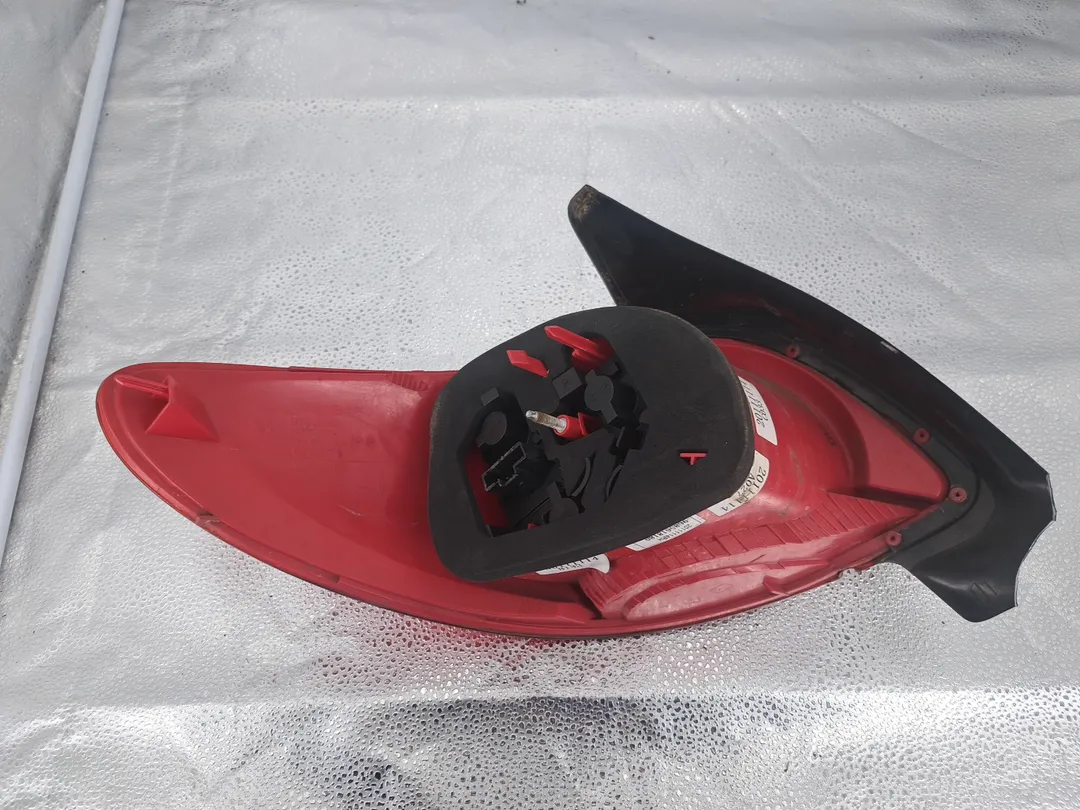 Fanale faro posteriore destro
