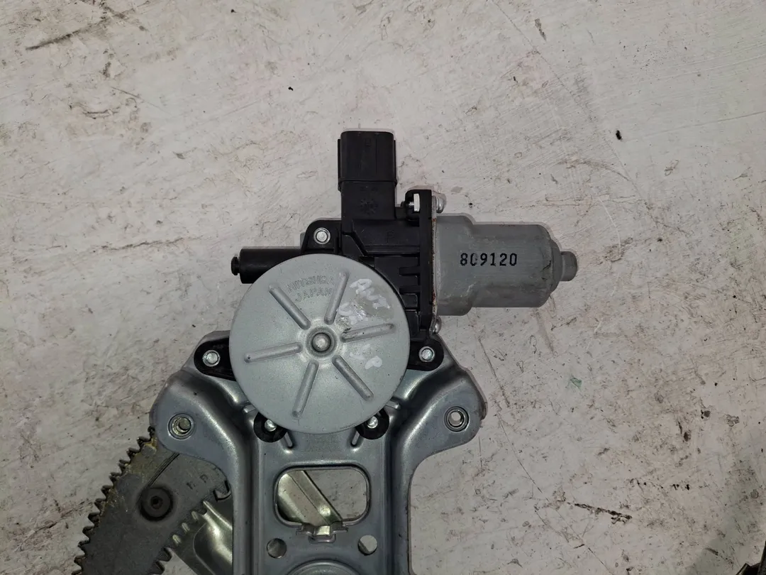 Alzacristallo alzavetro elettrico porta anteriore destro Alzacristallo alzavetro elettrico porta anteriore destro