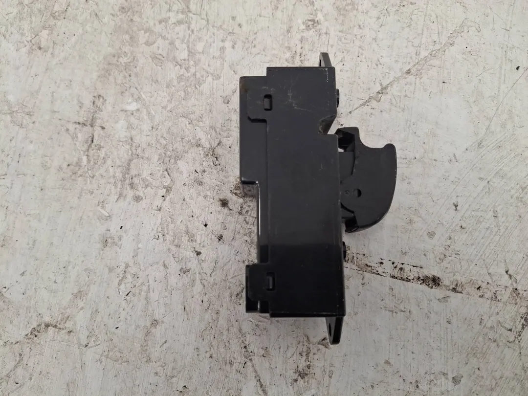 Interruttore alzacristalli porta posteriore destro Interruttore alzacristalli porta posteriore destro