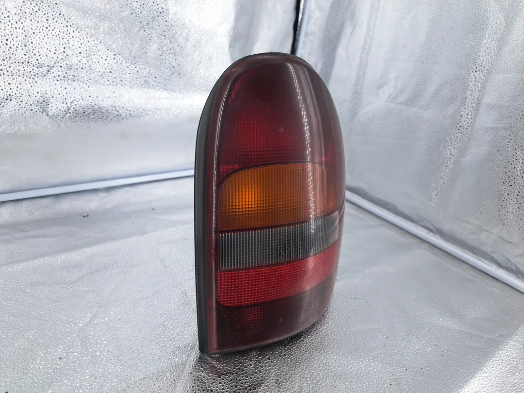 Fanale faro posteriore destro