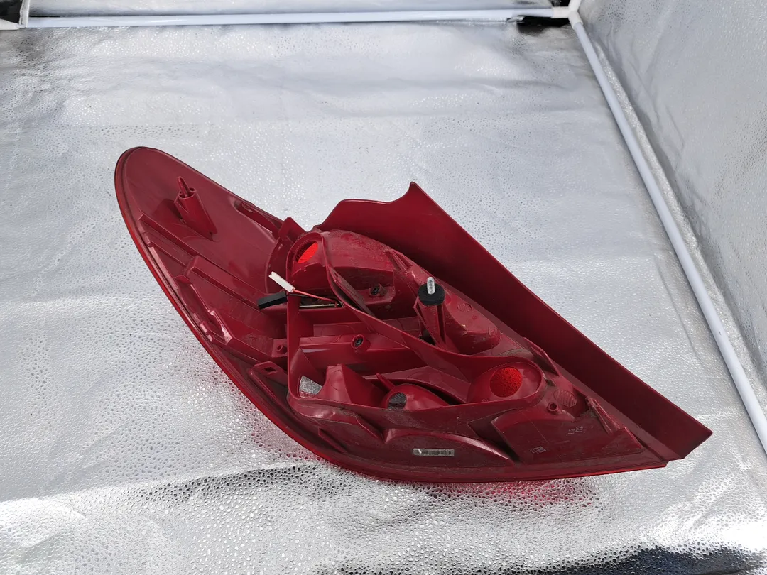Fanale faro posteriore destro