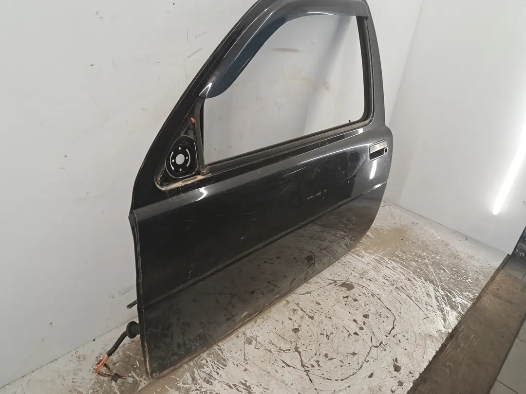 Porta anteriore sinistro Porta anteriore sinistro