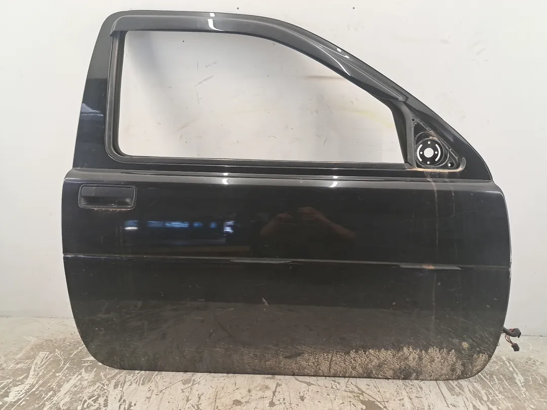 Porta anteriore destro Porta anteriore destro