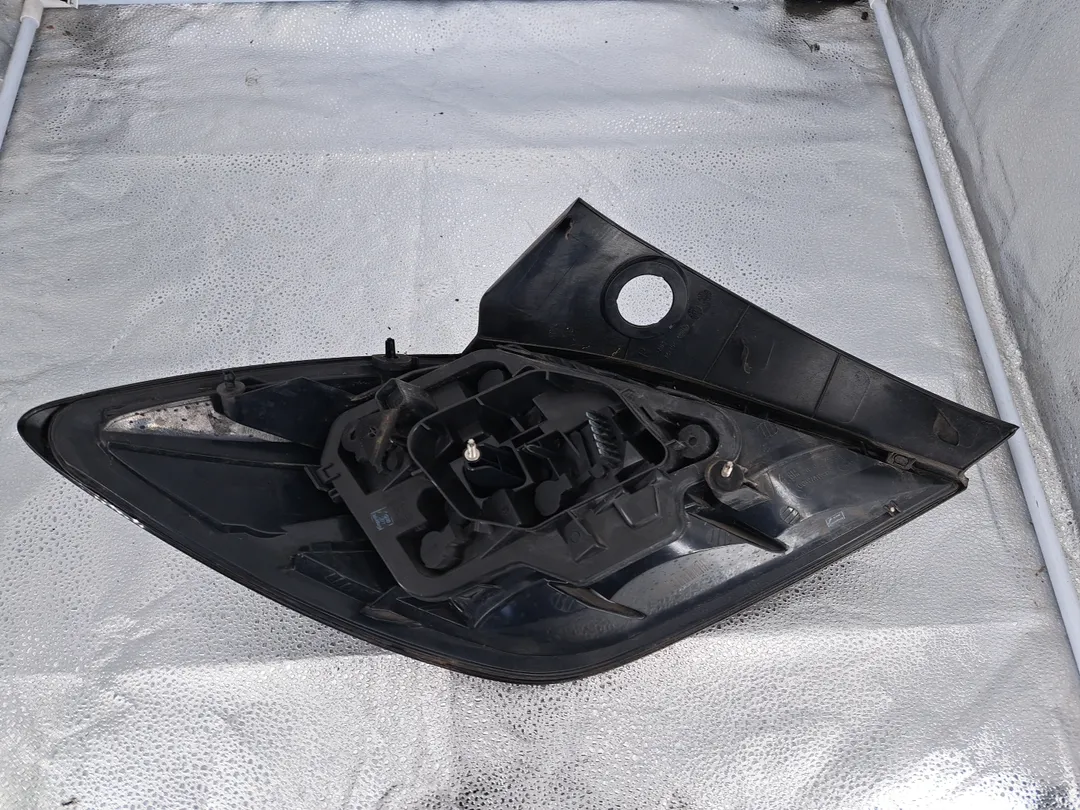 Fanale faro posteriore destro