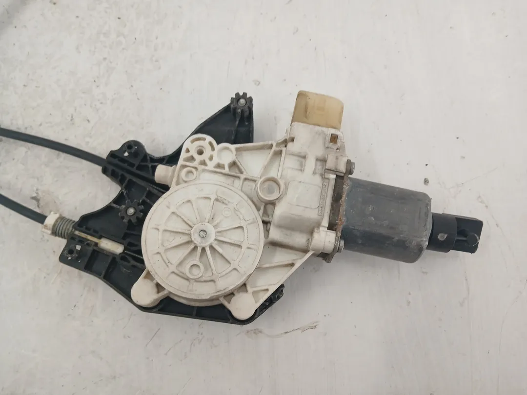 Alzacristallo alzavetro elettrico porta anteriore sinistro Alzacristallo alzavetro elettrico porta anteriore sinistro