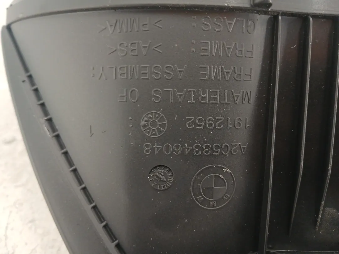 Quadro strumenti contachilometri Quadro strumenti contachilometri