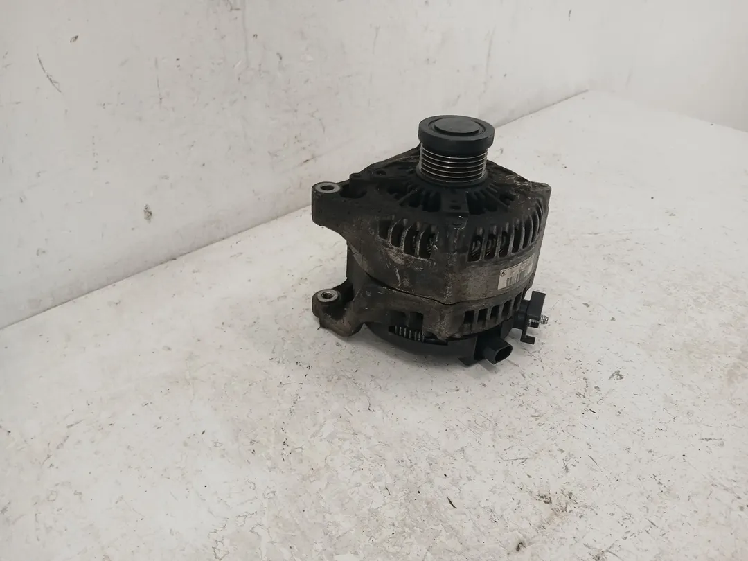 Alternatore Alternatore
