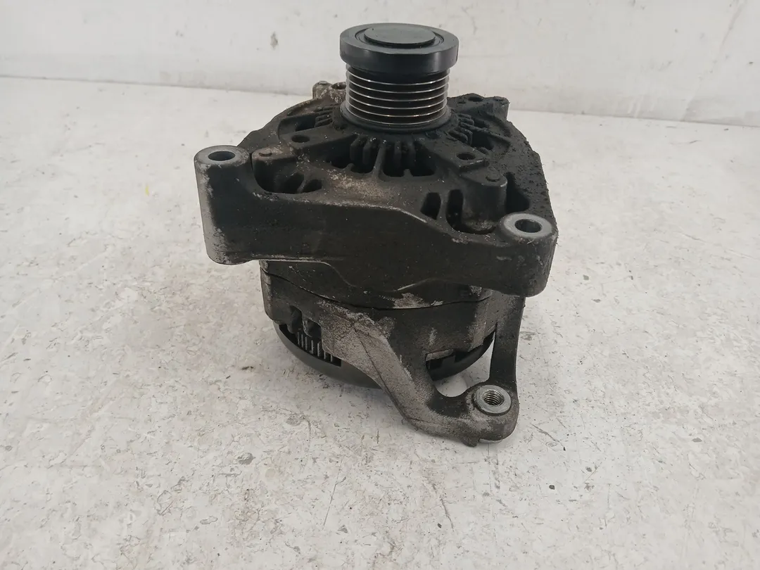 Alternatore Alternatore
