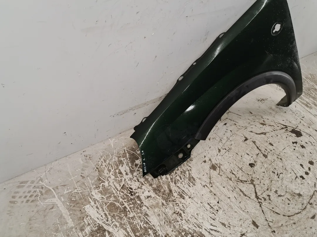 Parafango anteriore sinistro